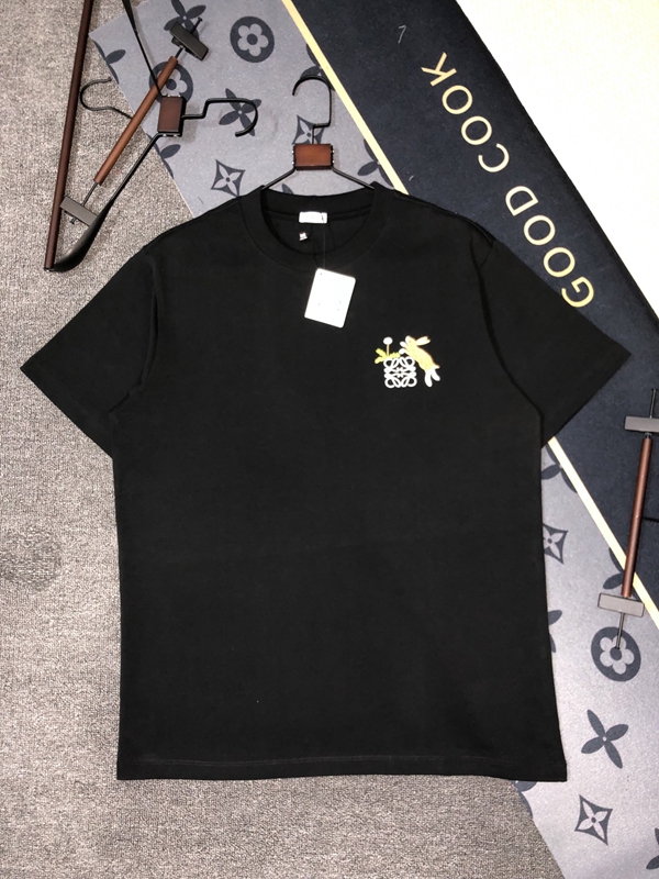 ブランドTシャツ正面デザイン